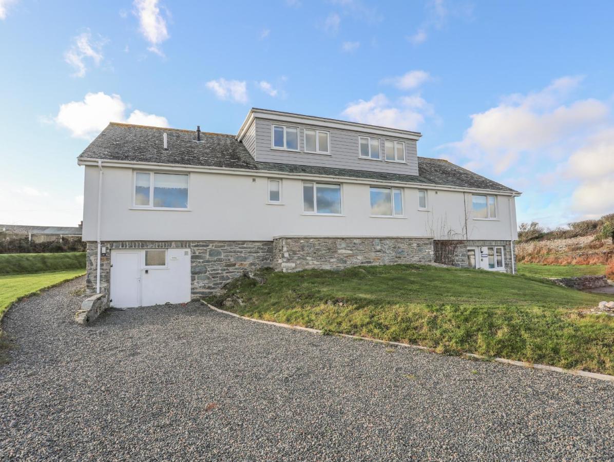 Southcott Apartment Trearddur Exterior foto