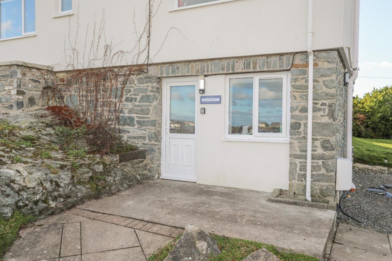Southcott Apartment Trearddur Exterior foto