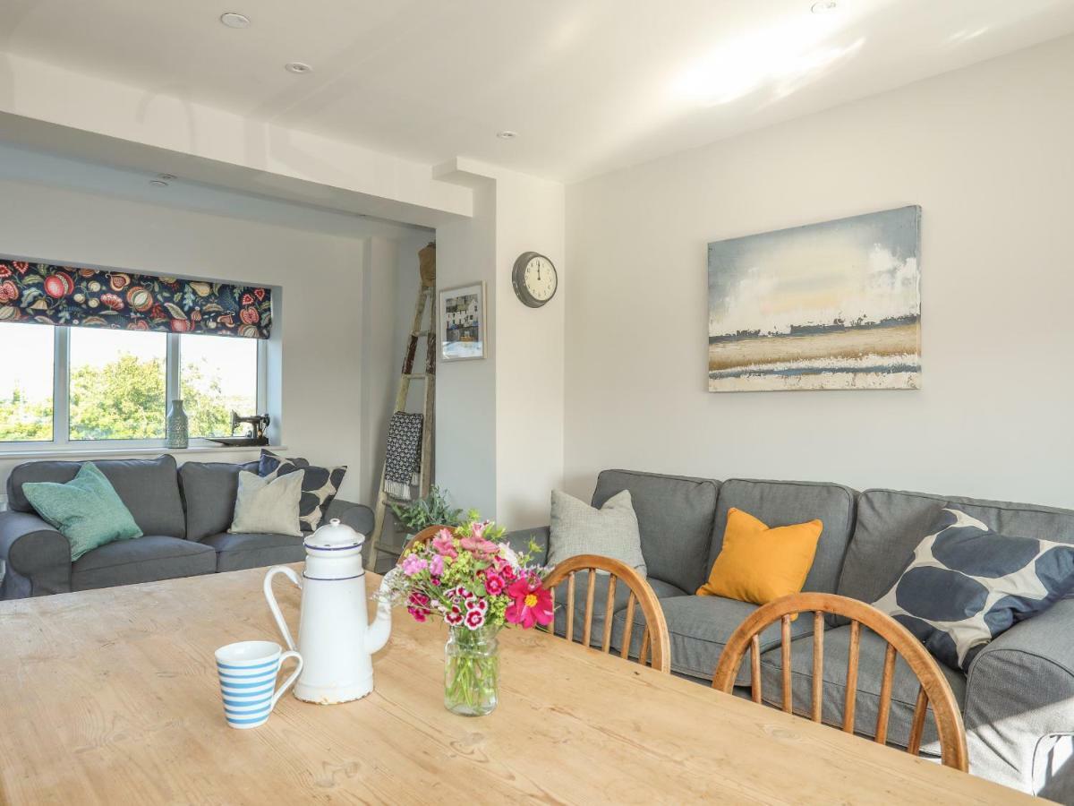 Southcott Apartment Trearddur Exterior foto